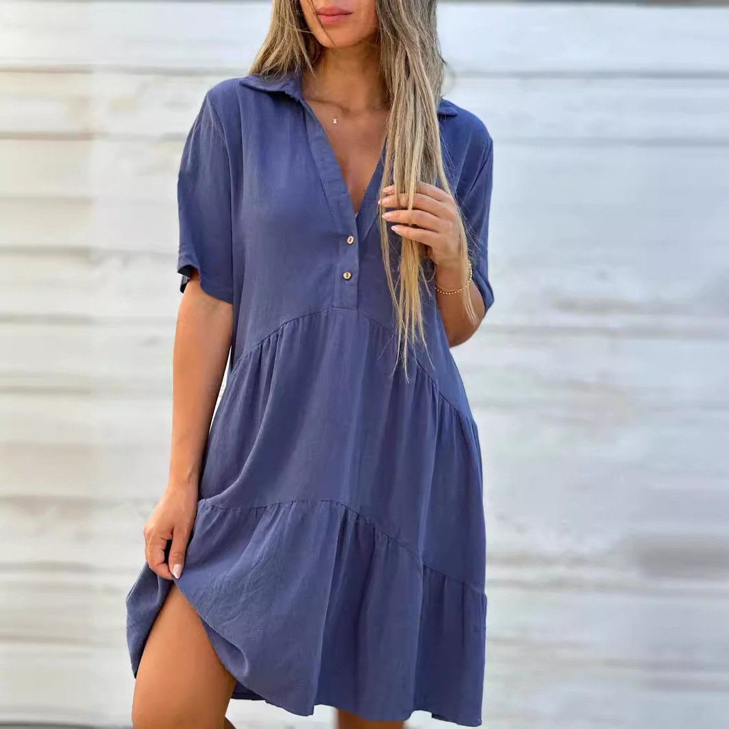 Robe unie et confortable avec col à revers et boutons