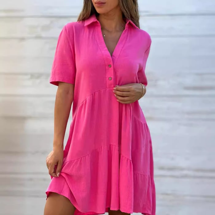 Robe unie et confortable avec col à revers et boutons