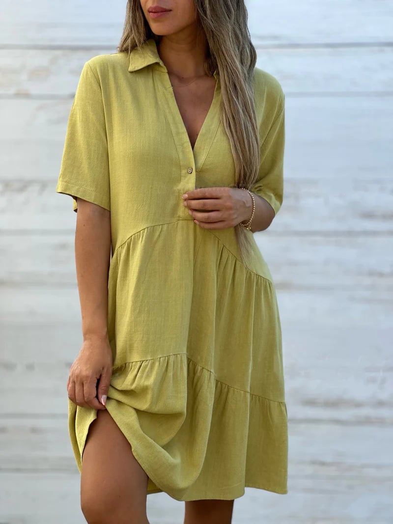 Robe unie et confortable avec col à revers et boutons