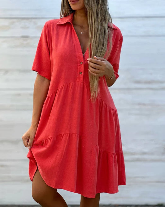 Robe unie et confortable avec col à revers et boutons